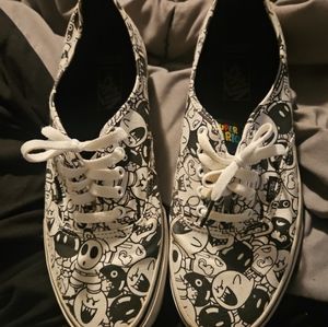 Vans 4 Pair Bundle (Pixar Disney Nintendo)